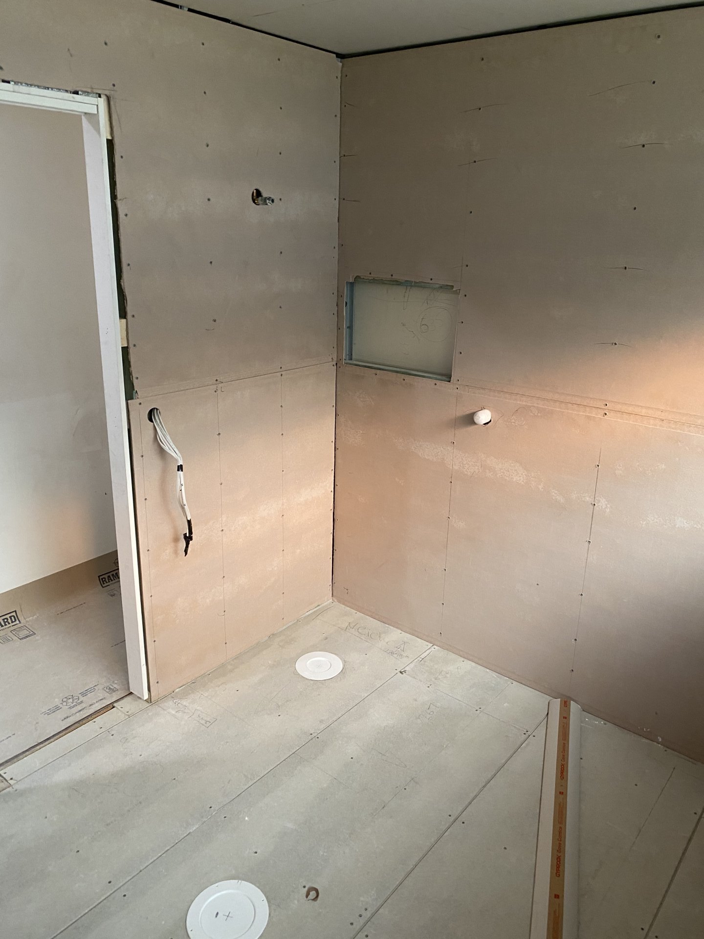 Arcadia Vale Bathroom