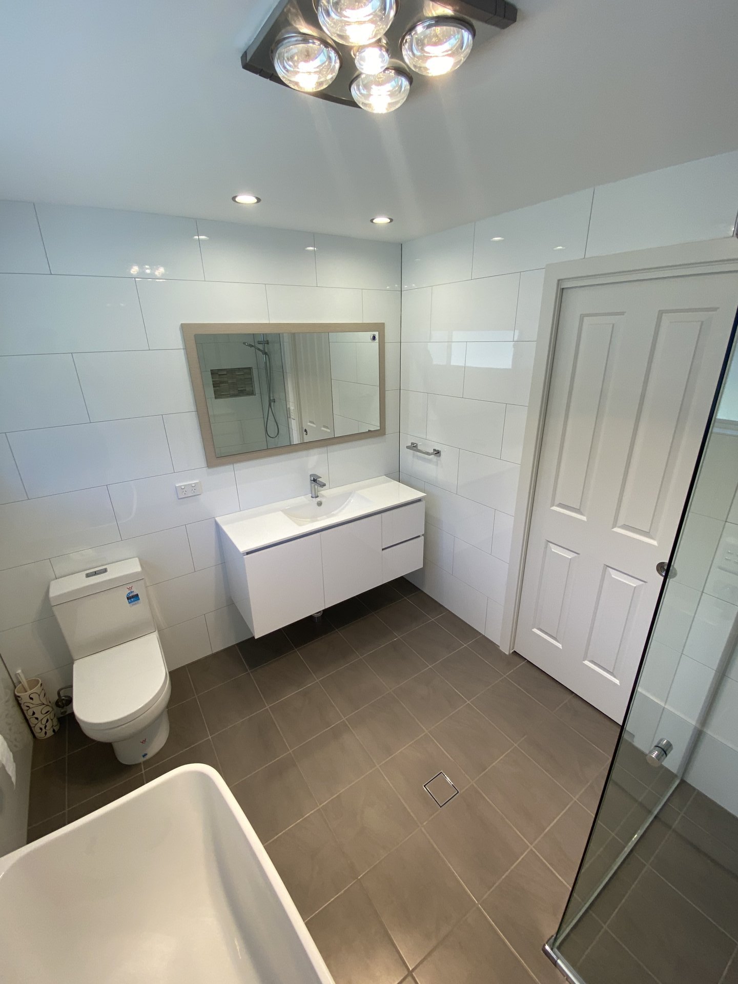 Arcadia Vale Bathroom