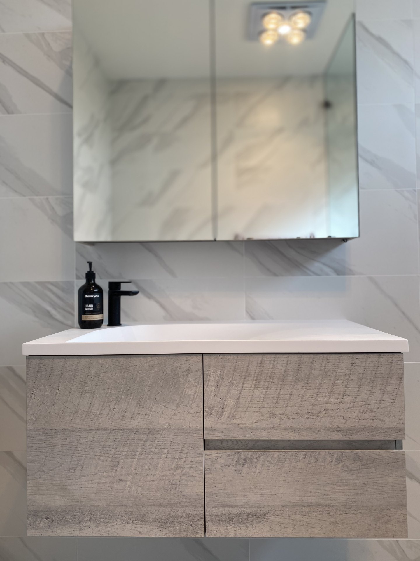 Cessnock Bathroom / Laundry