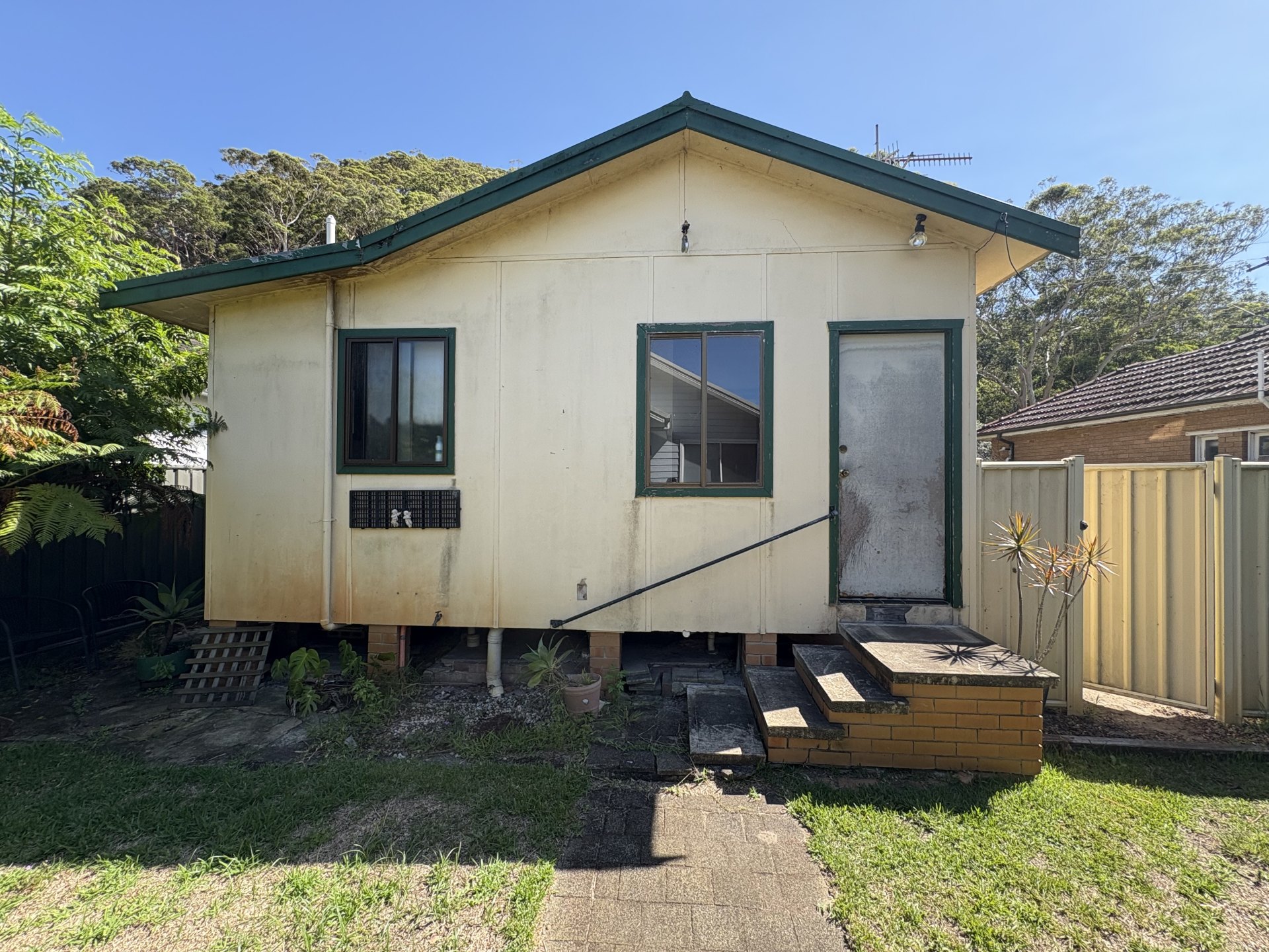 Ettalong Beach - Knock Down Rebuild